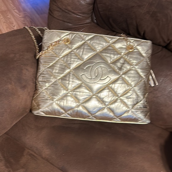 Handbags - Gold Coco Chanel purse
